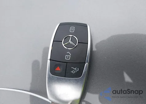 2020 Mercedes-Benz Glb 250 4Matic from USA, damaged, VIN WDC4M4HB1LW004105